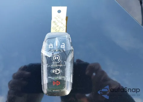 2016 Ford Mustang V6 из США, поврежденный, VIN 1FA6P8AM6G5218548